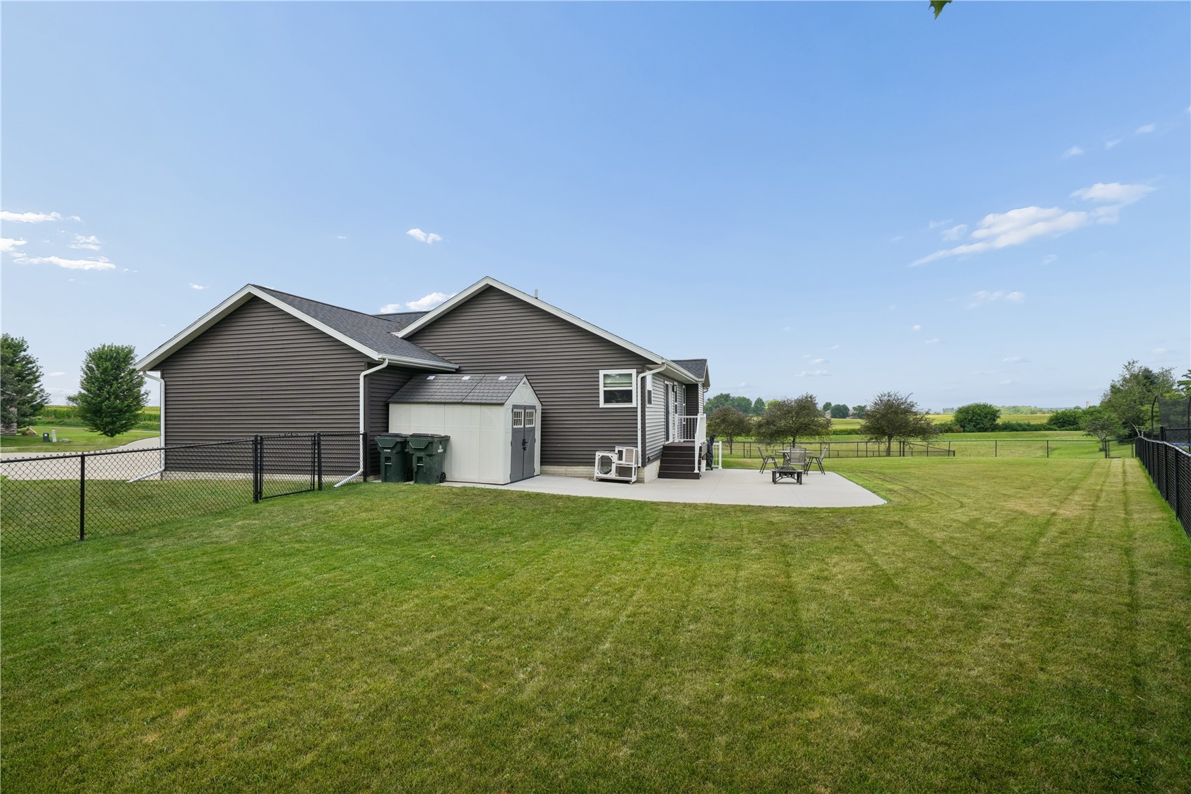 5027 Cotton Court SW Cedar Rapids IA 52404