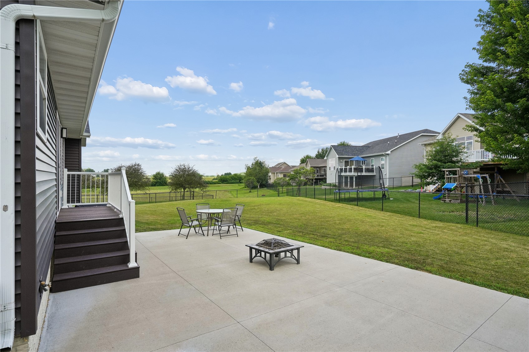 5027 Cotton Court SW Cedar Rapids IA 52404