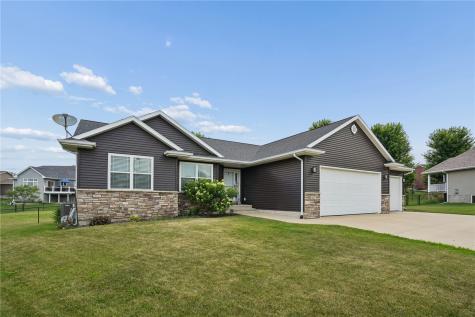 5027 Cotton Court SW Cedar Rapids IA 52404