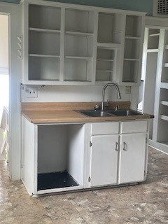 905 12th Street NE Cedar Rapids IA 52402