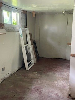 905 12th Street NE Cedar Rapids IA 52402