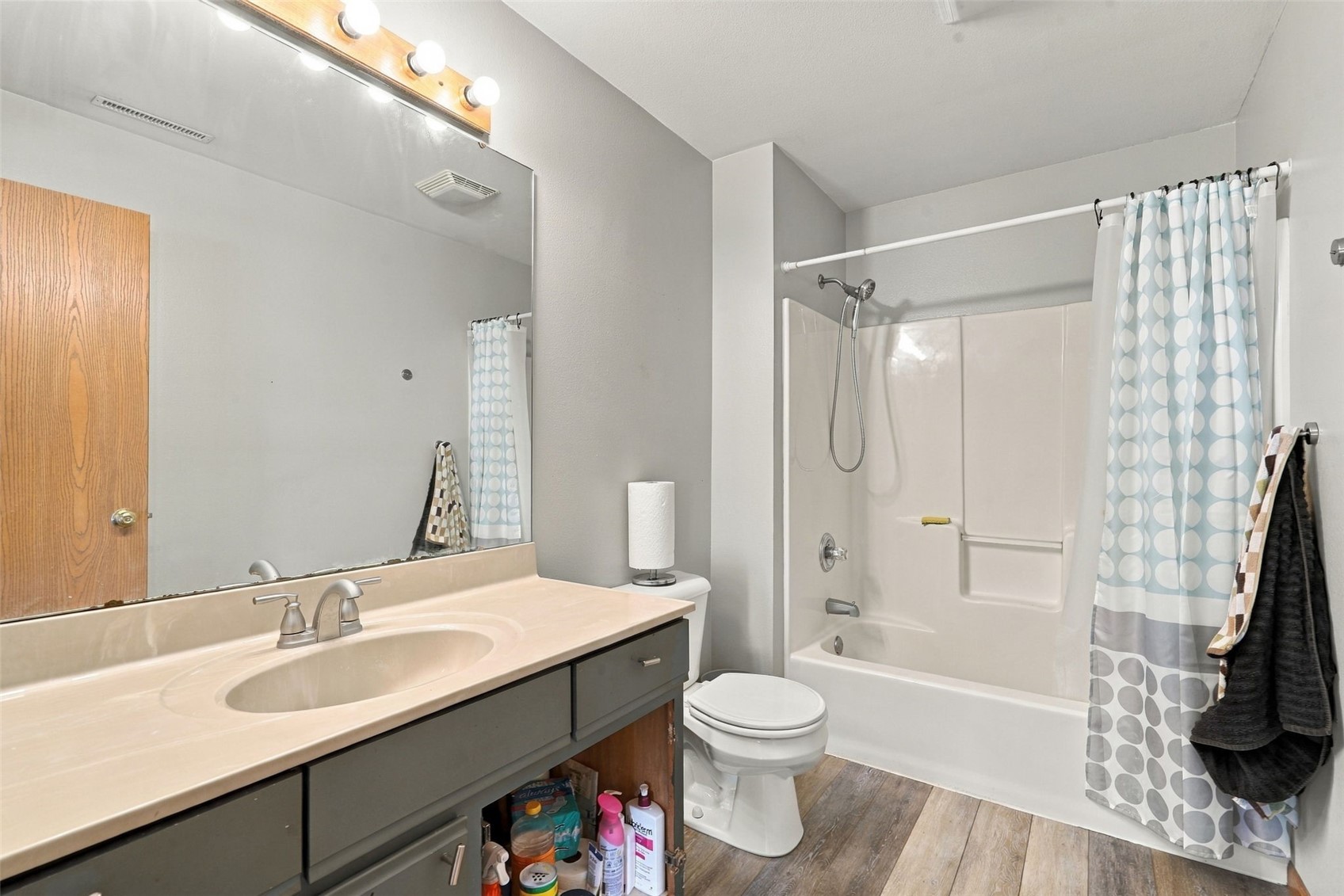 4627 1st Avenue SW Cedar Rapids IA 52405