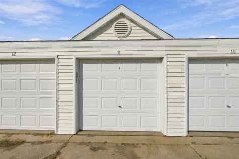 4627 1st Avenue SW Cedar Rapids IA 52405