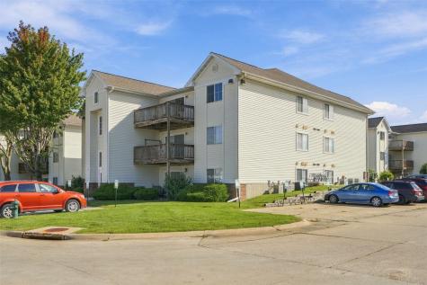 4627 1st Avenue SW Cedar Rapids IA 52405