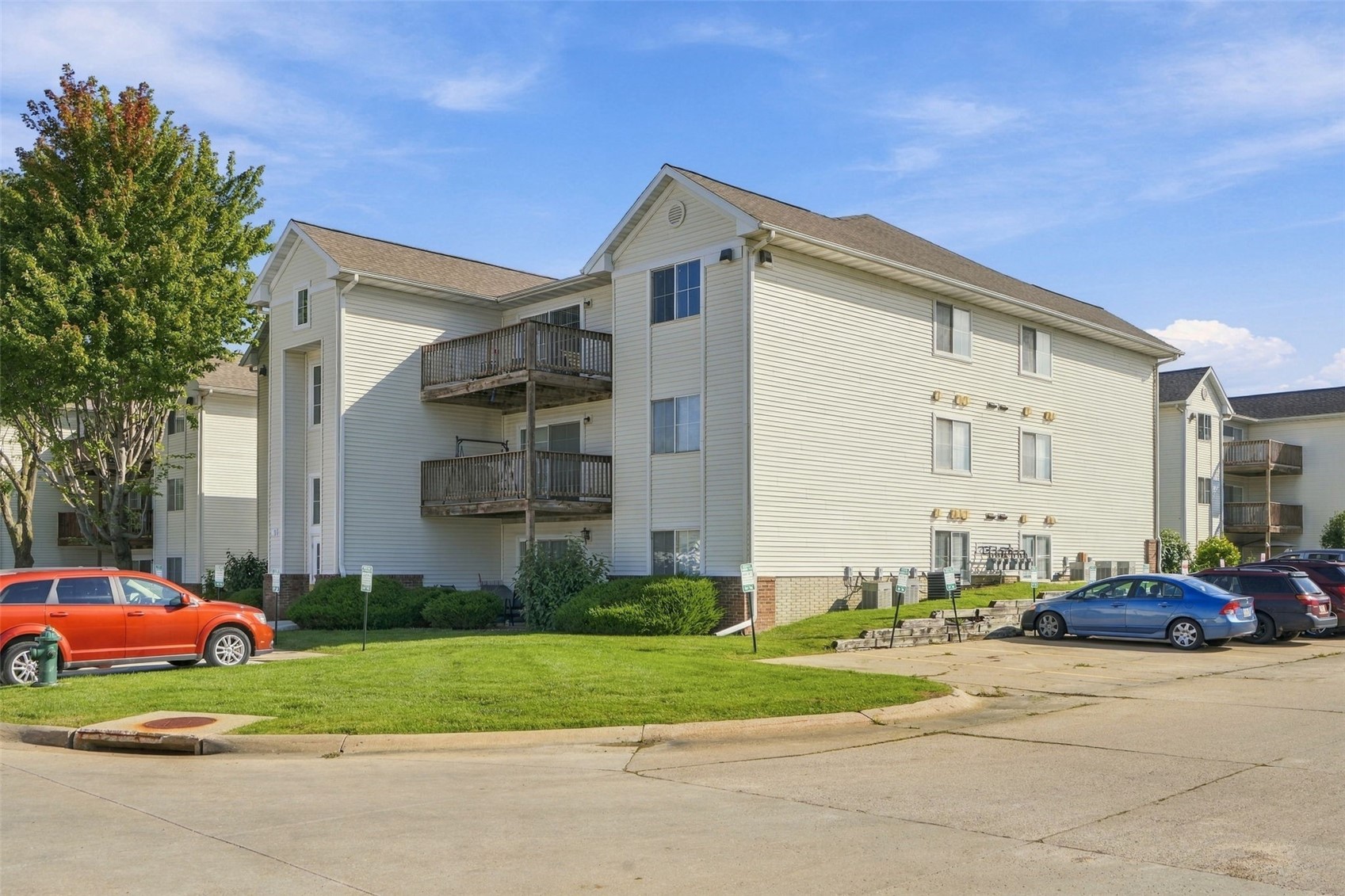 4627 1st Avenue SW Cedar Rapids IA 52405