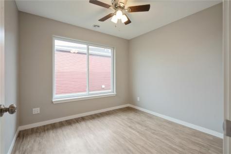 4833 Dostal Court SW Cedar Rapids IA 52404