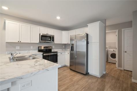 4833 Dostal Court SW Cedar Rapids IA 52404