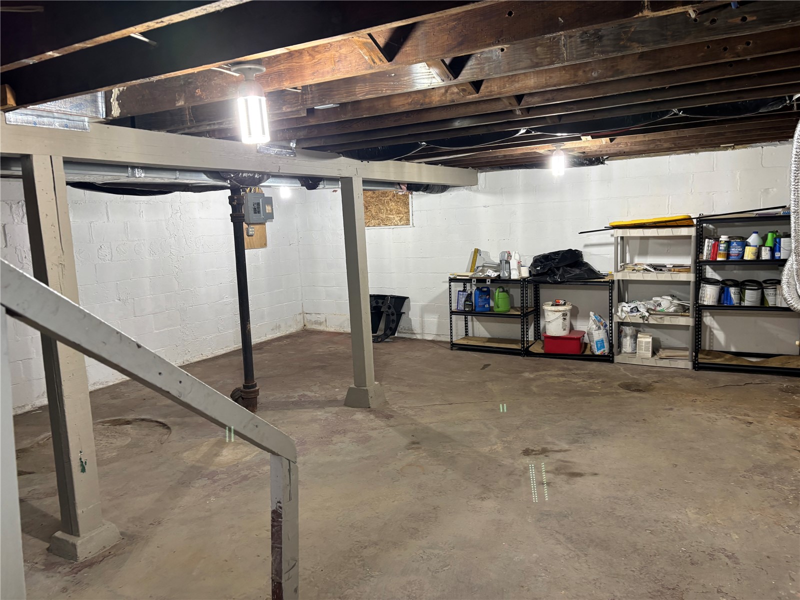 2963 NE Oakland Road Cedar Rapids IA 52402