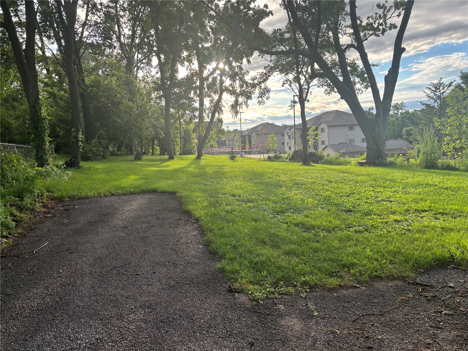 2963 NE Oakland Road Cedar Rapids IA 52402