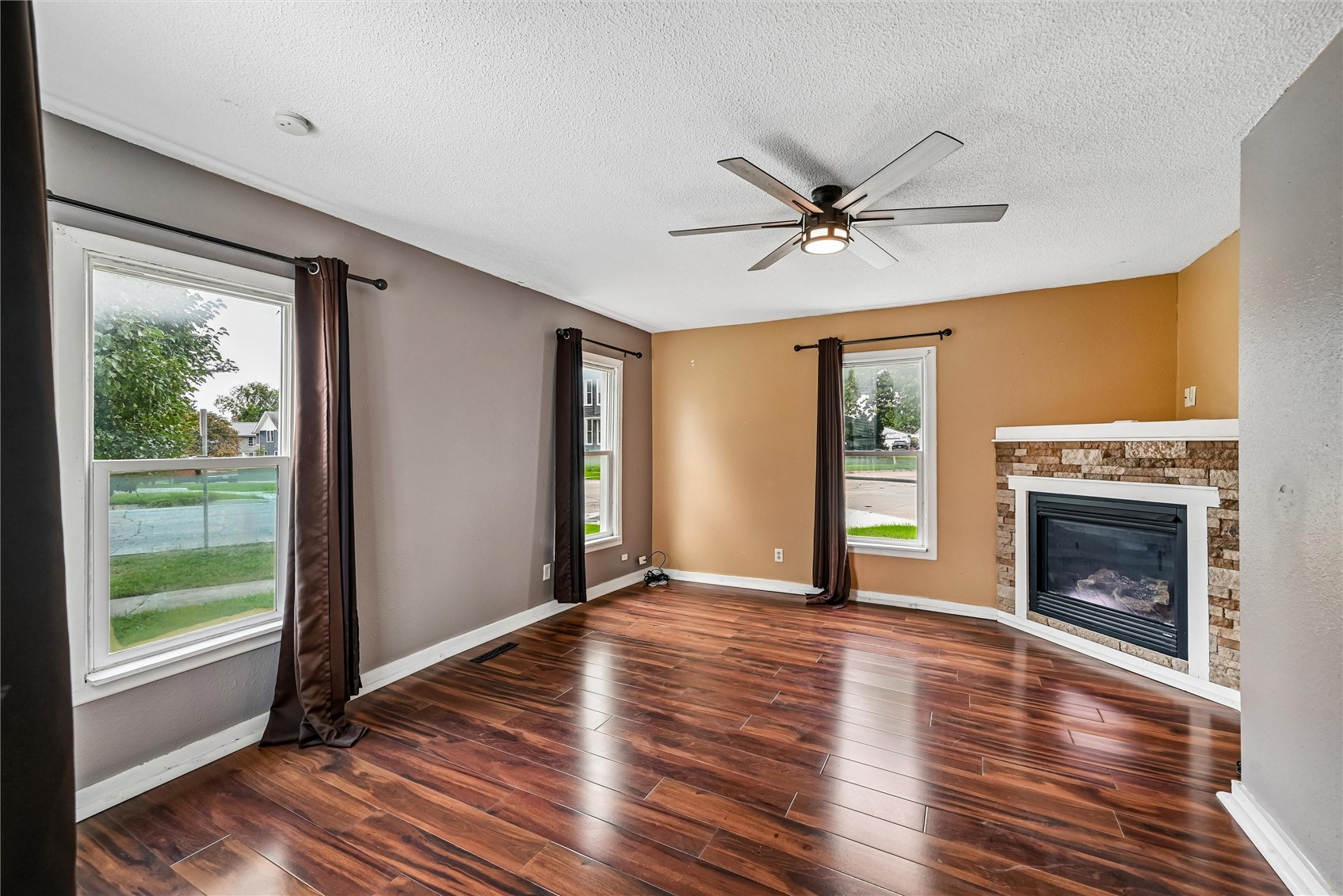 900 Central Avenue Marion IA 52302