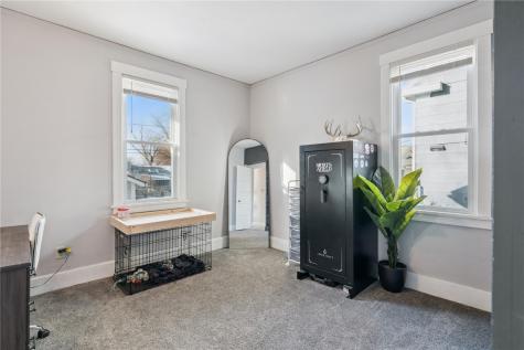 2036 Linn Boulevard Cedar Rapids IA 52403
