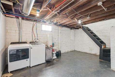 2036 Linn Boulevard Cedar Rapids IA 52403
