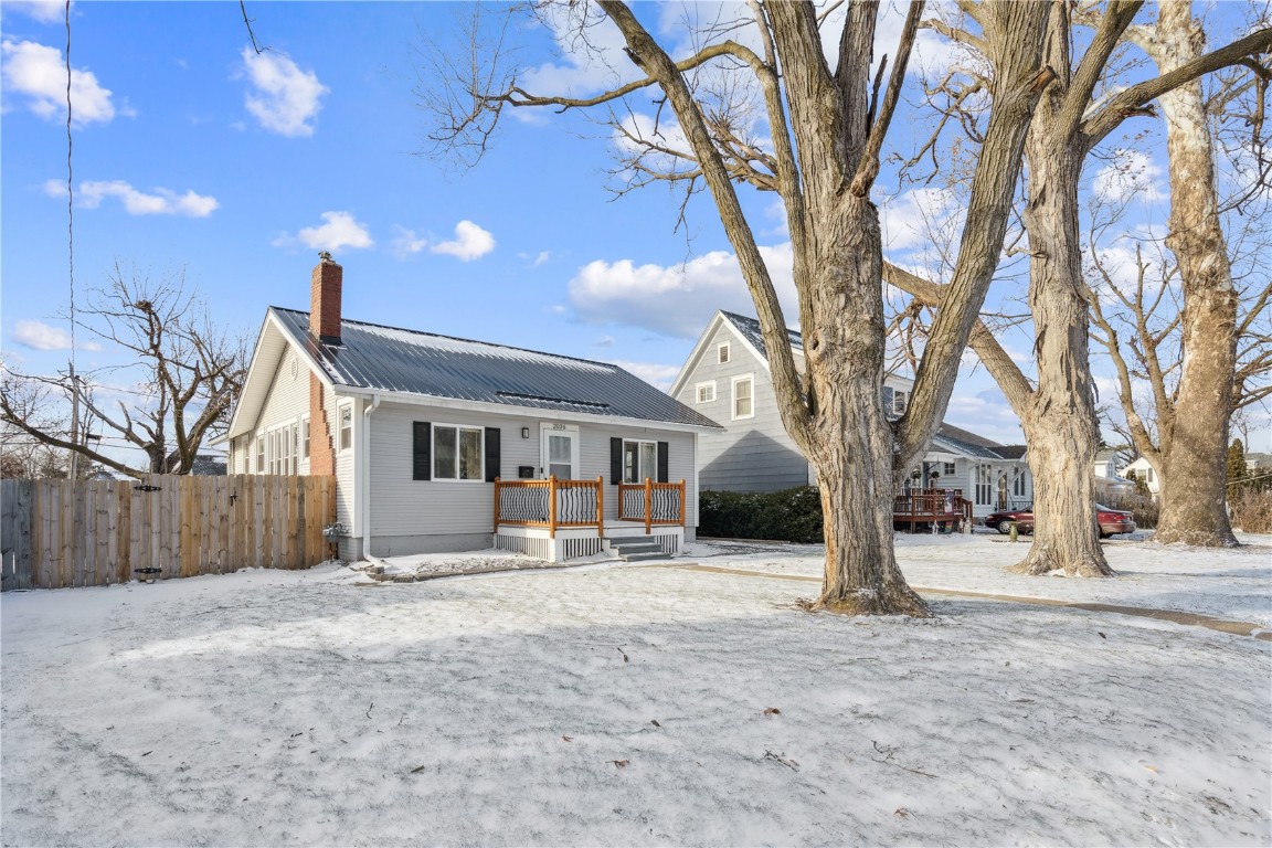 2036 Linn Boulevard Cedar Rapids IA 52403