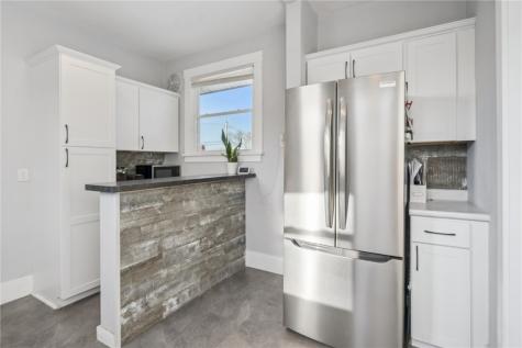 2036 Linn Boulevard Cedar Rapids IA 52403