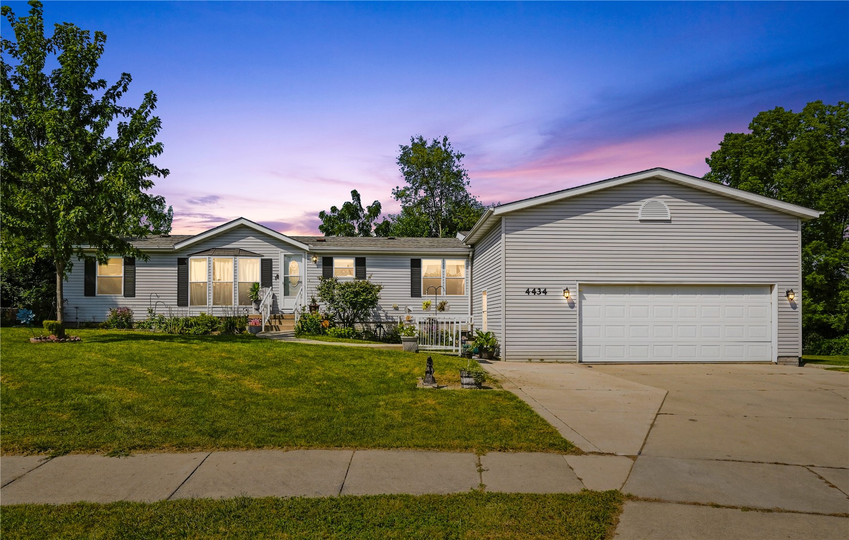 4434 Megan Court Cedar Rapids IA 52405