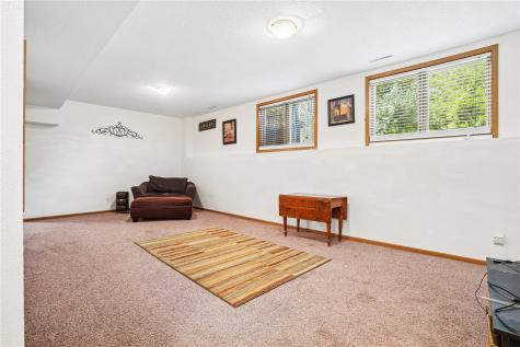 4434 Megan Court Cedar Rapids IA 52405