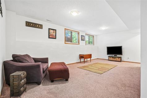 4434 Megan Court Cedar Rapids IA 52405