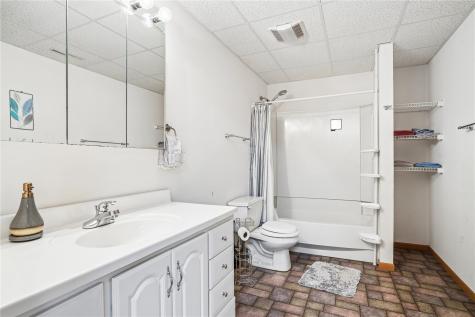 4434 Megan Court Cedar Rapids IA 52405