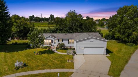 4434 Megan Court Cedar Rapids IA 52405