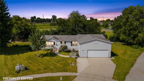 4434 Megan Court Cedar Rapids IA 52405