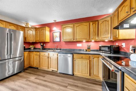 731 Main Street Fairfax IA 52228