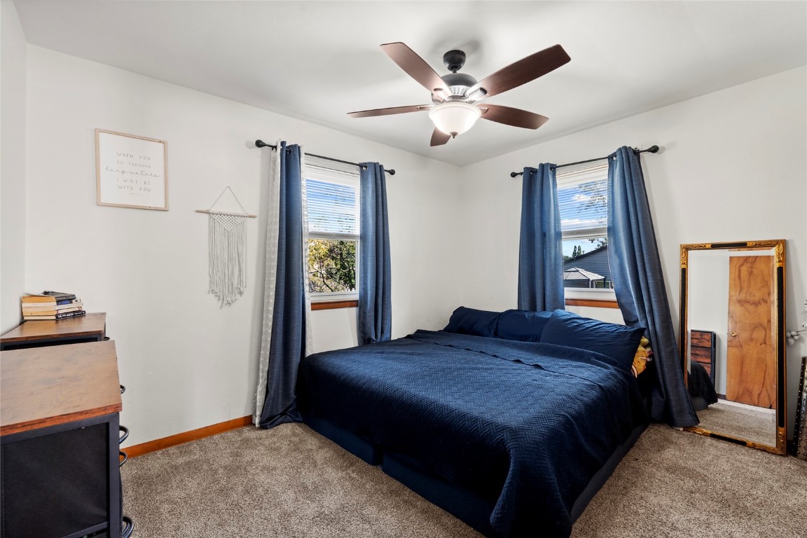 1134 Center Street NE Cedar Rapids IA 52402