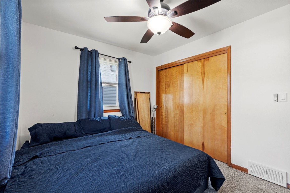 1134 Center Street NE Cedar Rapids IA 52402