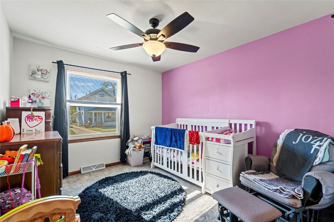 1134 Center Street NE Cedar Rapids IA 52402