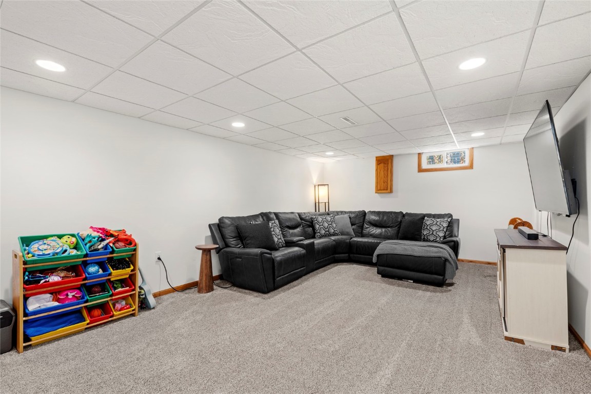 1134 Center Street NE Cedar Rapids IA 52402