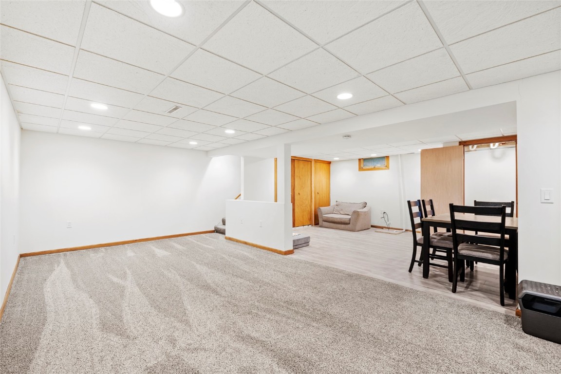 1134 Center Street NE Cedar Rapids IA 52402