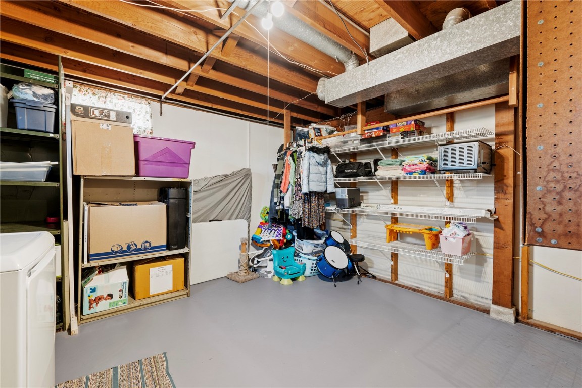 1134 Center Street NE Cedar Rapids IA 52402