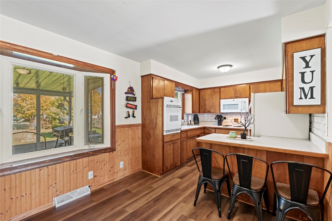 1134 Center Street NE Cedar Rapids IA 52402