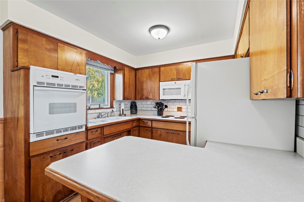 1134 Center Street NE Cedar Rapids IA 52402