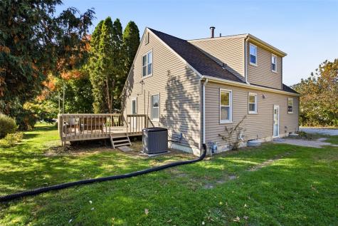 5411 Alburnett Road Marion IA 52302