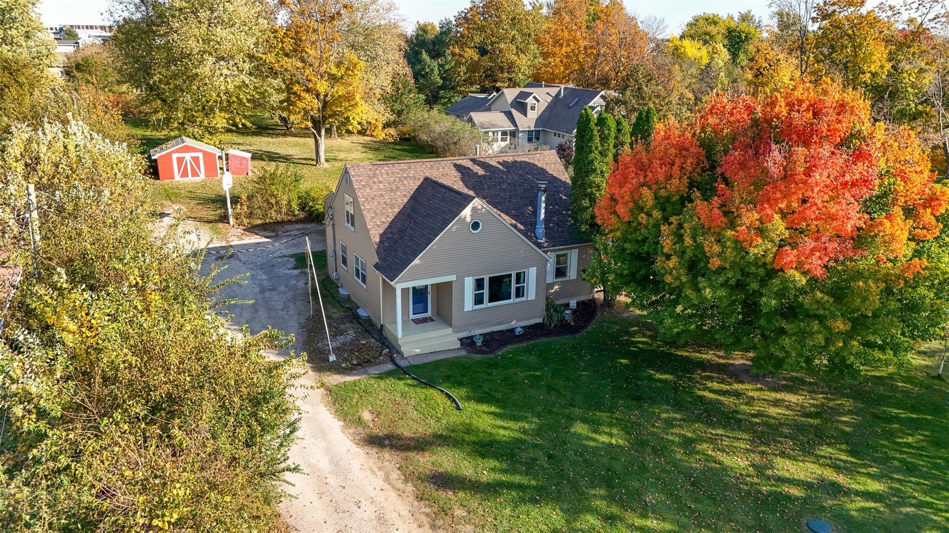 5411 Alburnett Road Marion IA 52302