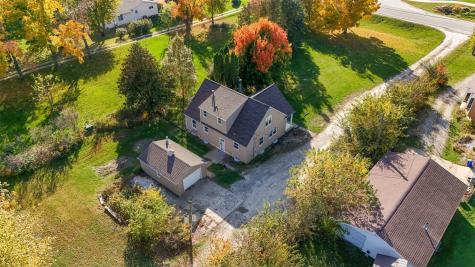 5411 Alburnett Road Marion IA 52302