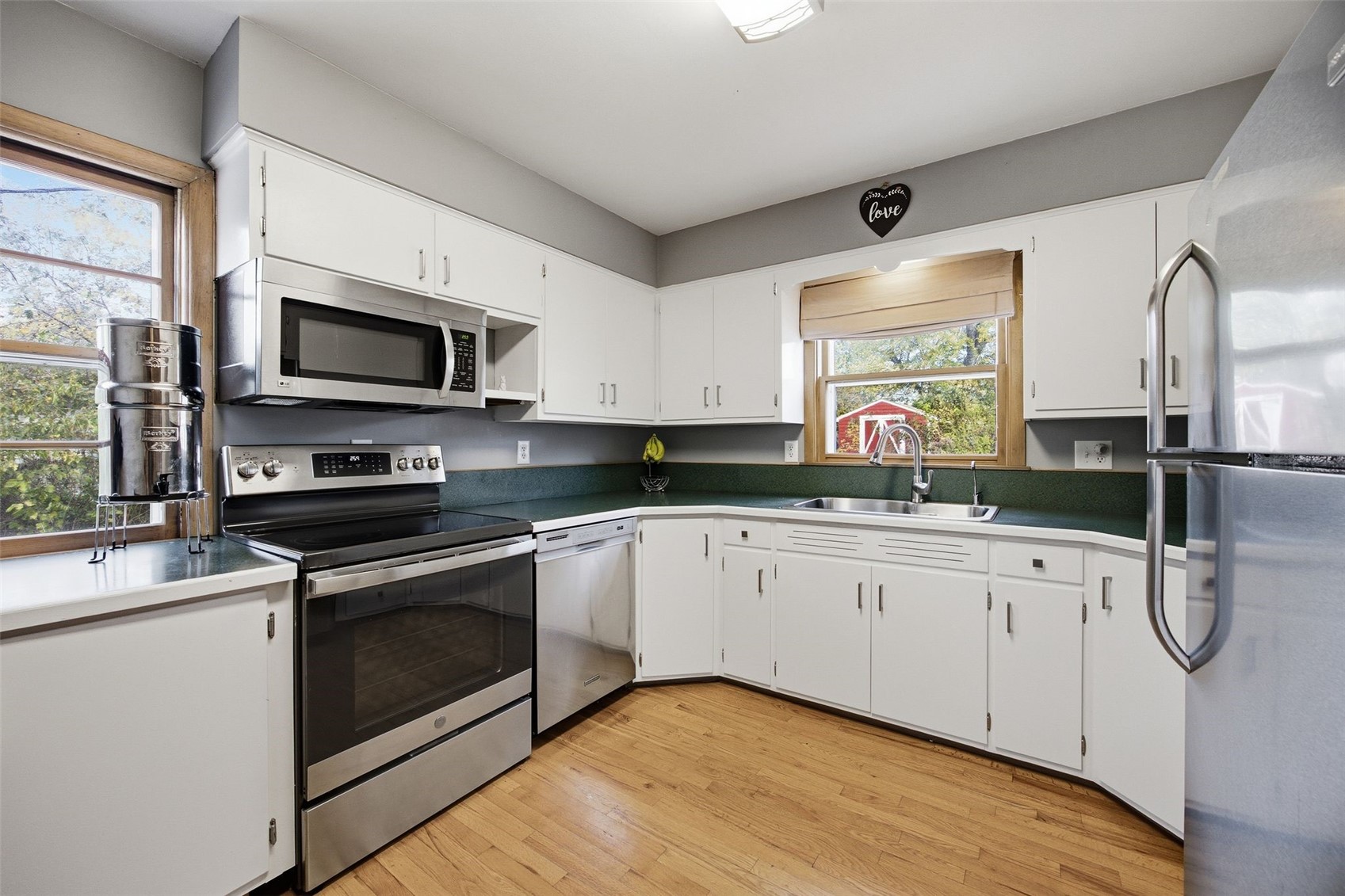 5411 Alburnett Road Marion IA 52302