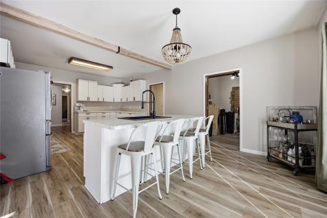 602 E Preston Street Stanwood IA 52337
