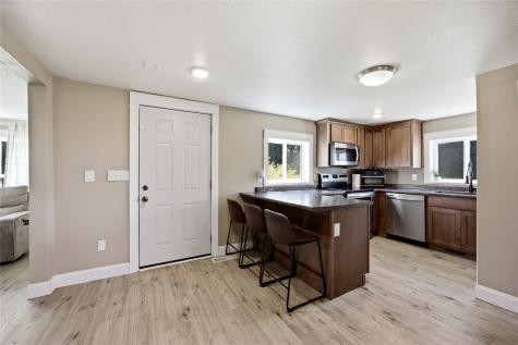 304 Maple Street Urbana IA 52213