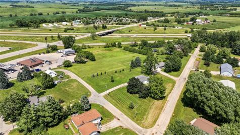 304 Maple Street Urbana IA 52213