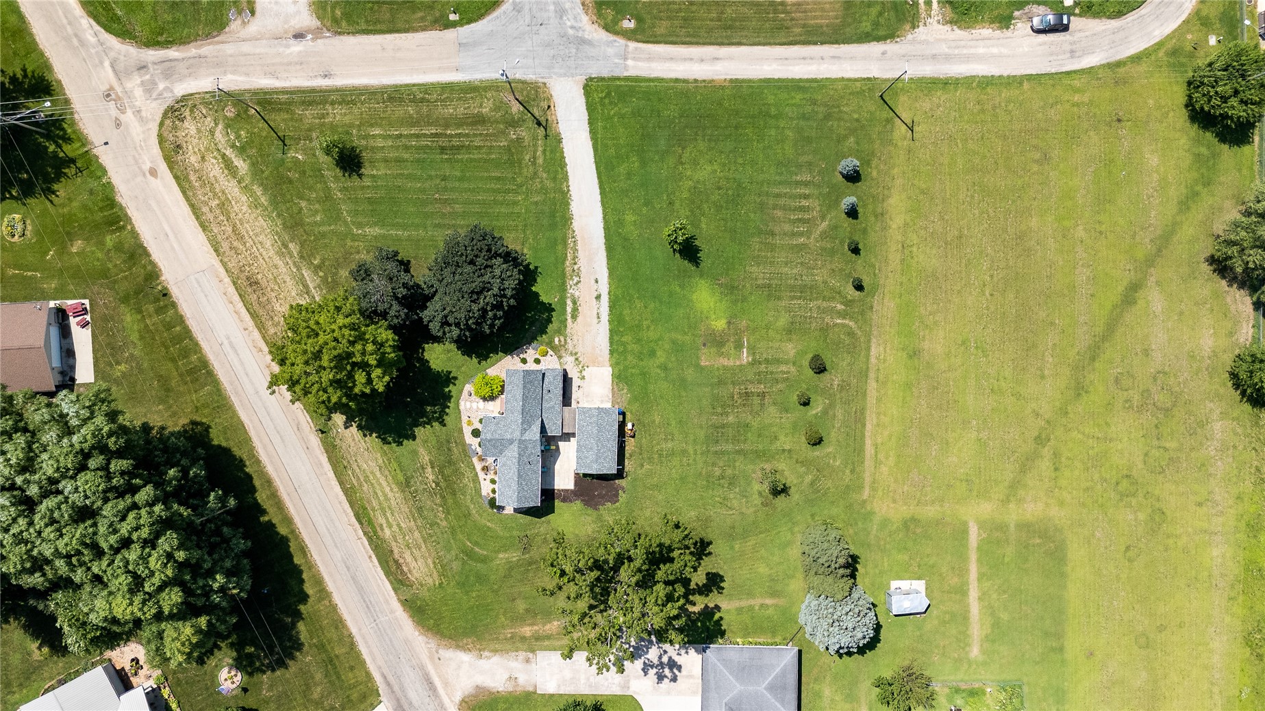 304 Maple Street Urbana IA 52213