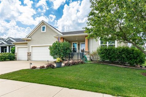 3509 Fitzroy Road Hiawatha IA 52233