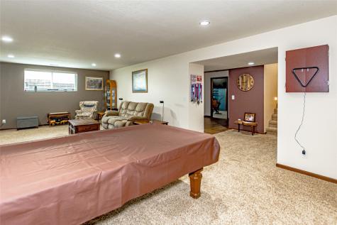 3509 Fitzroy Road Hiawatha IA 52233