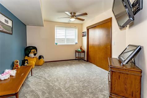 3509 Fitzroy Road Hiawatha IA 52233