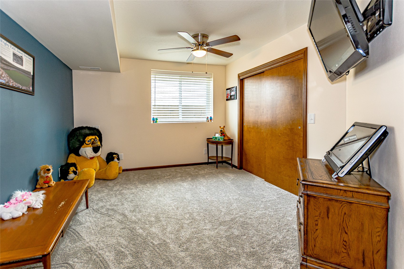 3509 Fitzroy Road Hiawatha IA 52233
