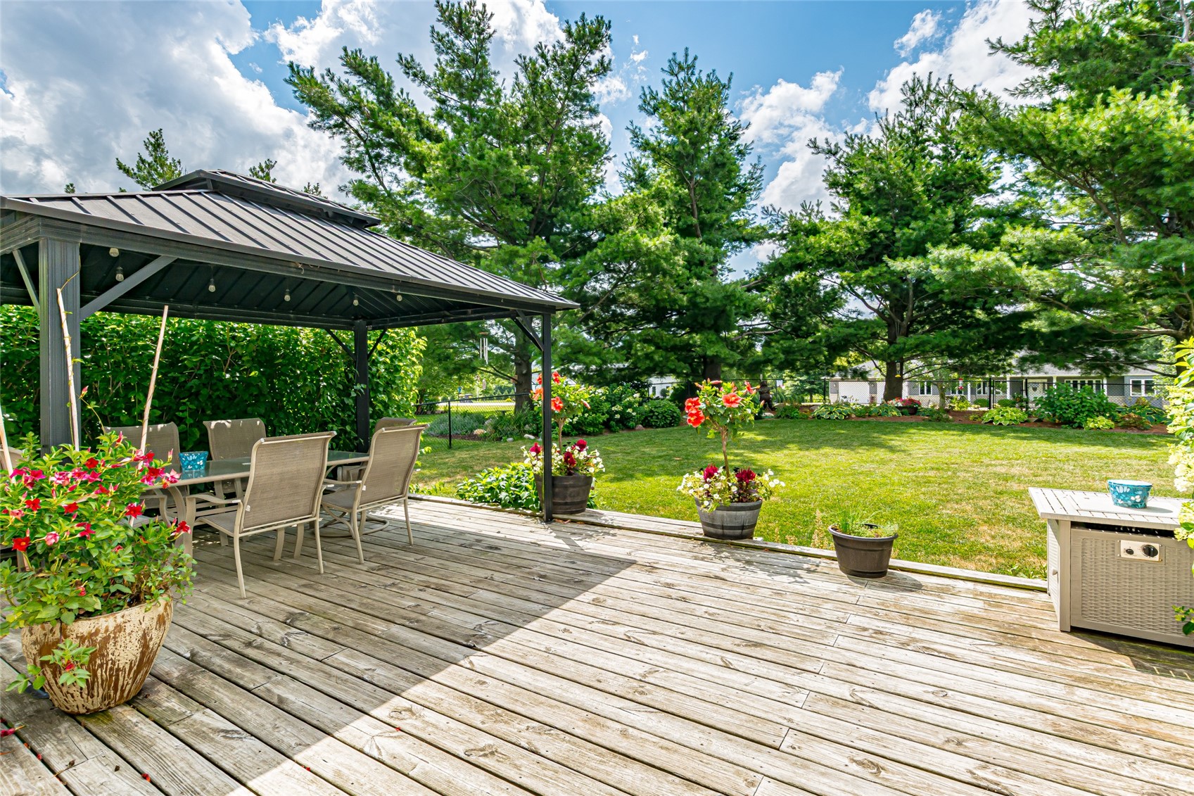 3509 Fitzroy Road Hiawatha IA 52233