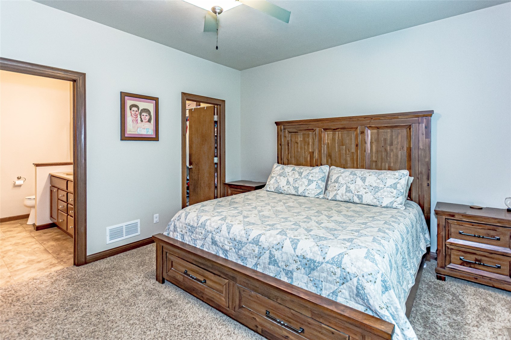 3509 Fitzroy Road Hiawatha IA 52233