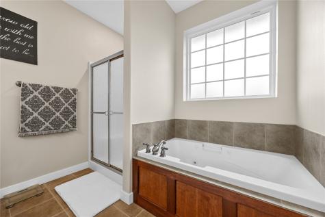 718 Palmyra Drive NE Cedar Rapids IA 52402