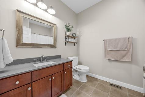 718 Palmyra Drive NE Cedar Rapids IA 52402