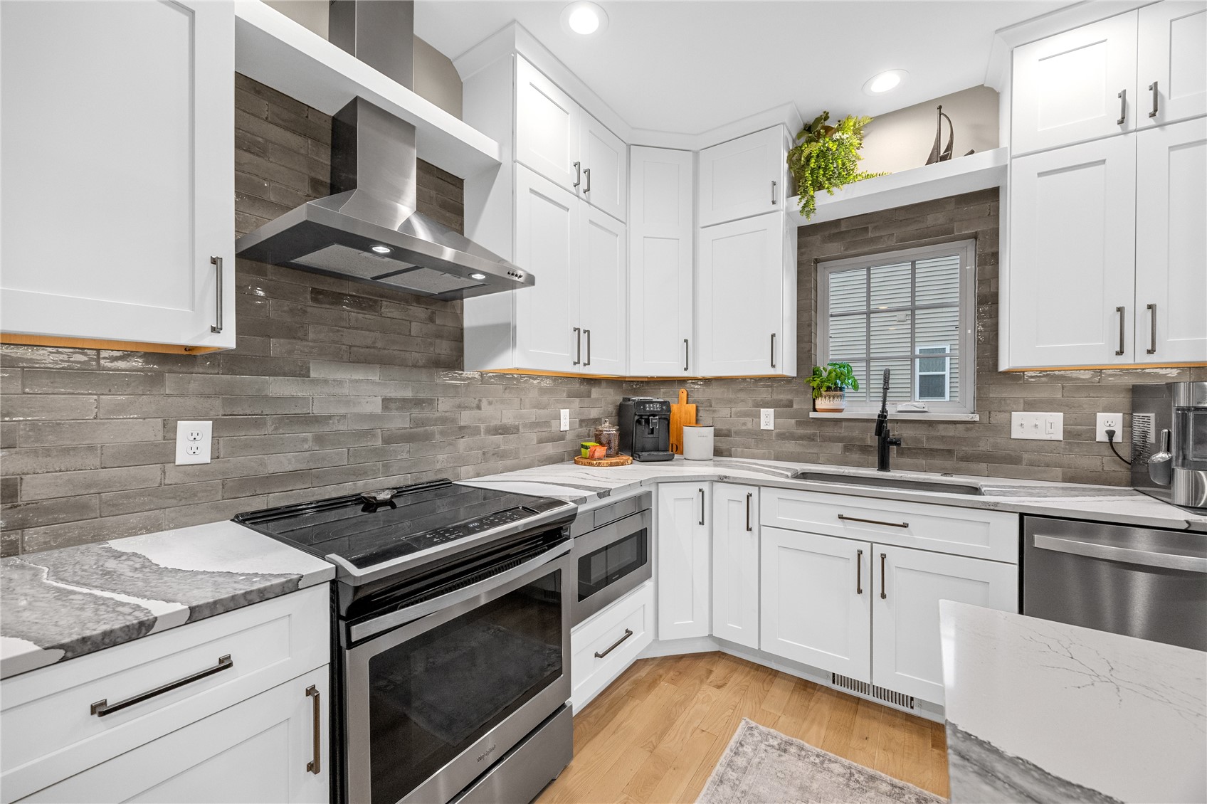 718 Palmyra Drive NE Cedar Rapids IA 52402